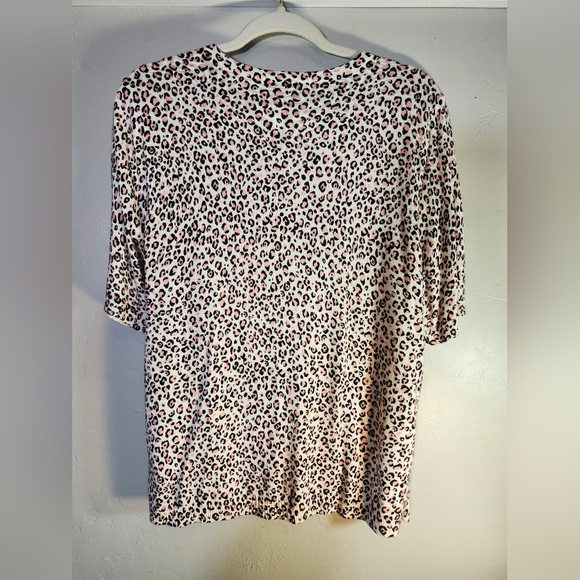 Talbots Blouse Women Animal Print Black Pink Front Button Casual Sz L - Picture 7 of 8